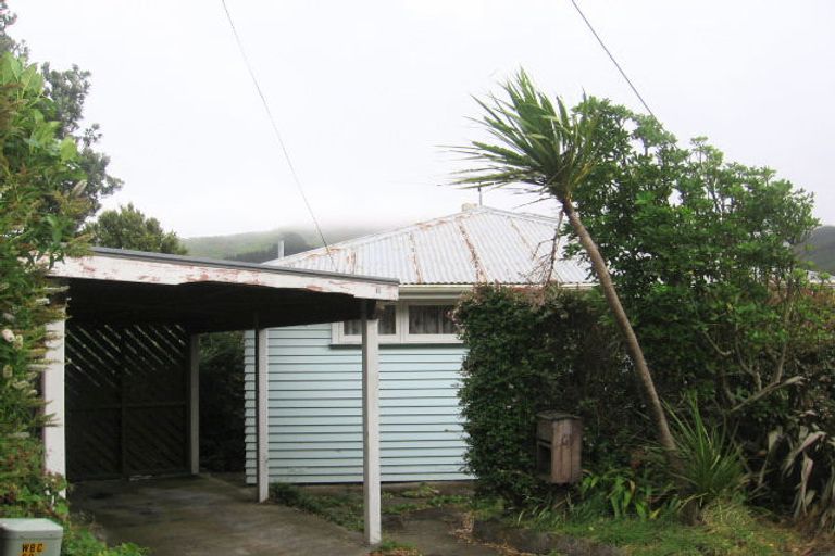 Photo of property in 61 Cheshire Street, Wilton, Wellington, 6012