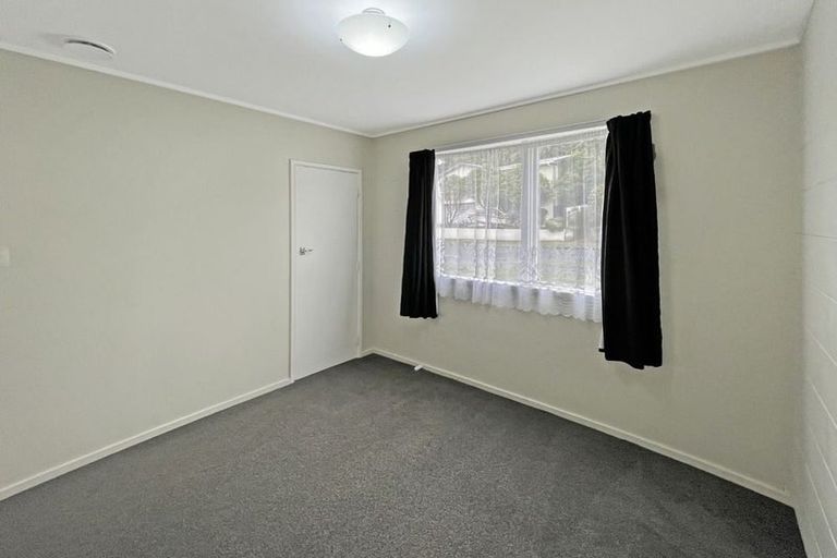Photo of property in 10b Camellia Terrace, Maungaraki, Lower Hutt, 5010