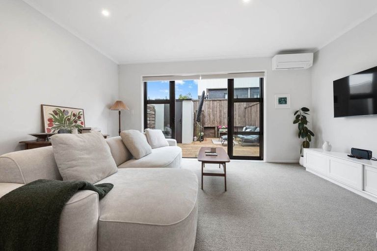 Photo of property in 38 Tuatua Road, Hobsonville, Auckland, 0616