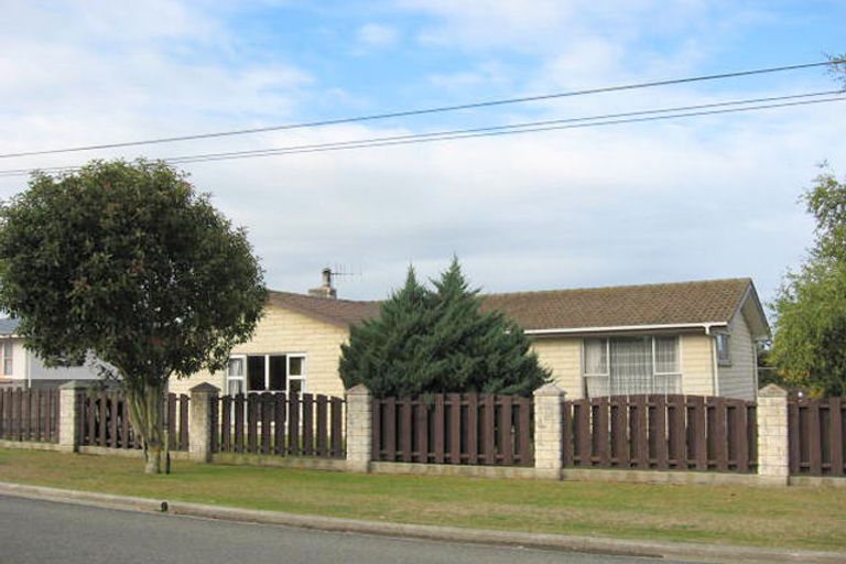 Photo of property in 16 Essex Street, Weston, Oamaru, 9401