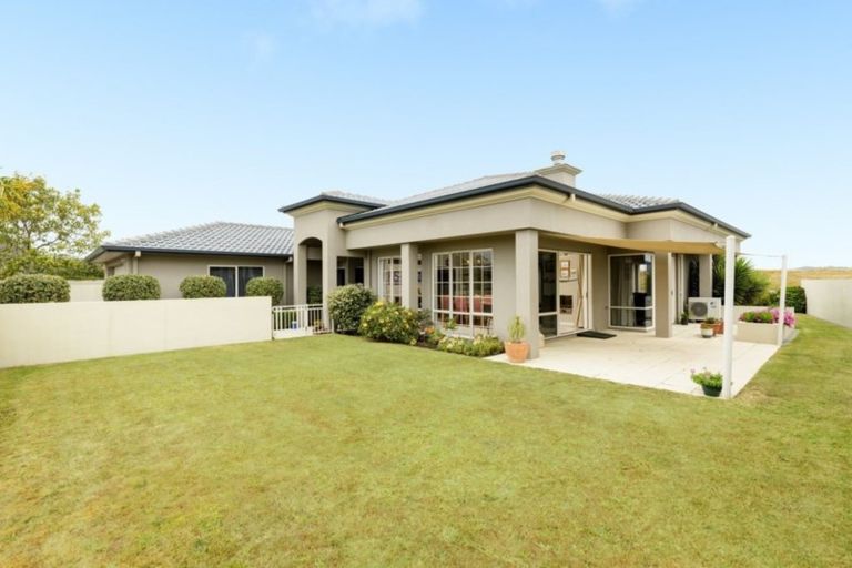 Photo of property in 37 Santa Maria Key, Papamoa Beach, Papamoa, 3118