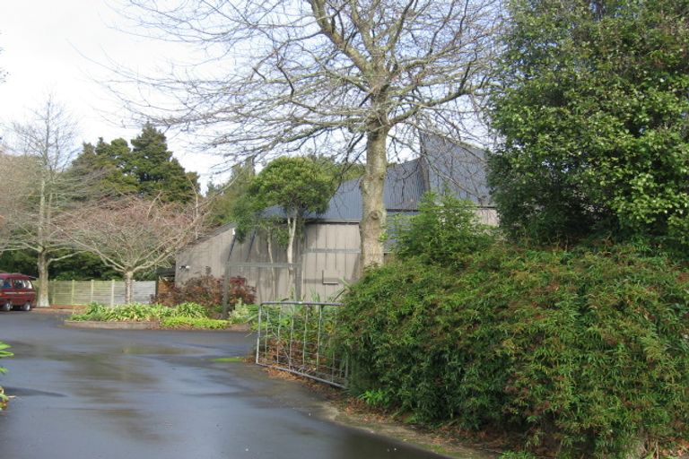 Photo of property in 98 Pahiatua Aokautere Road, Aokautere, Palmerston North, 4471