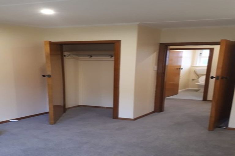 Photo of property in 7 Delaney Drive, Stokes Valley, Lower Hutt, 5019