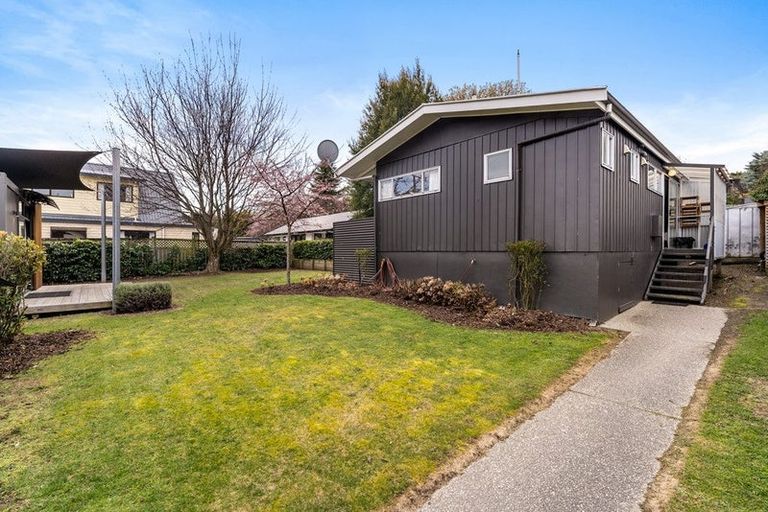 Photo of property in 11 Anderson Road, Wanaka, 9305