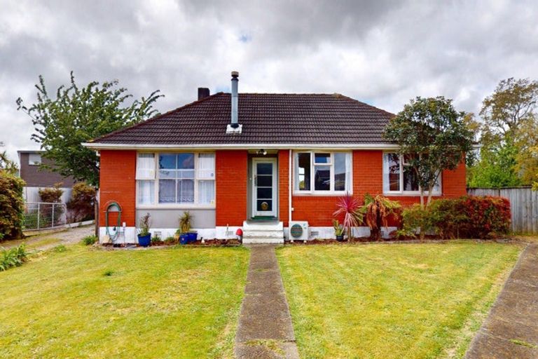 Photo of property in 43b Hinemoa Street, Levin, 5510