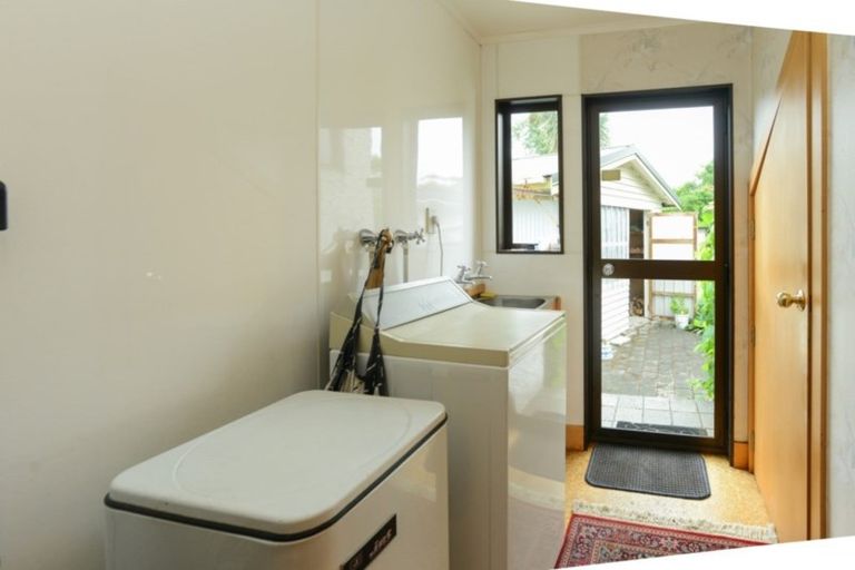 Photo of property in 115a Frederick Street, Mayfair, Hastings, 4122