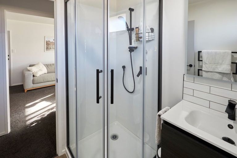 Photo of property in 1/6 Wood Street, Papakura, 2110