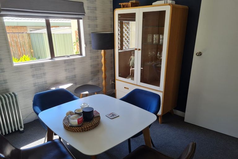 Photo of property in 24b Dorset Crescent, Hokowhitu, Palmerston North, 4410