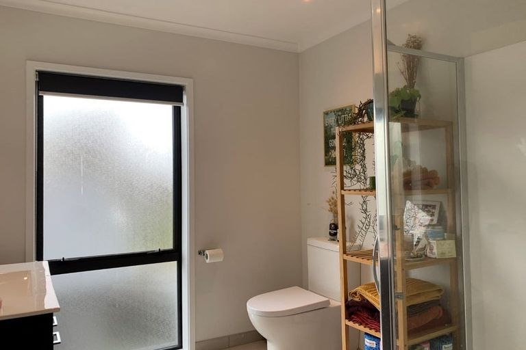 Photo of property in 27 Saltmarsh Road, Hobsonville, Auckland, 0616