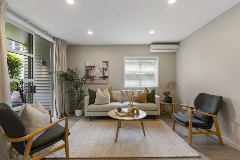 Photo of property in 96b Anzac Street, Takapuna, Auckland, 0622