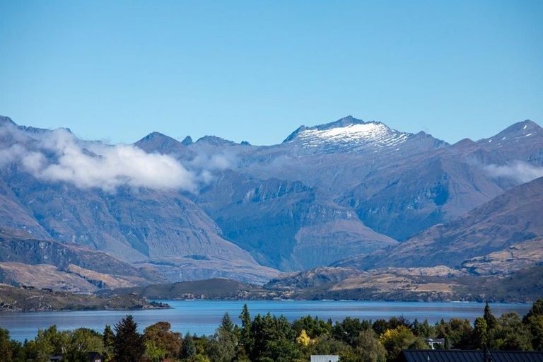 Photo of property in 69 Farrant Drive, Wanaka, 9305
