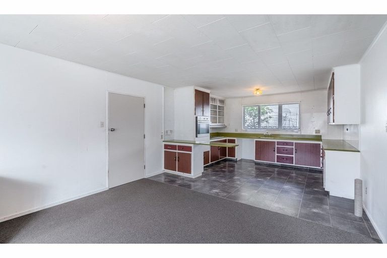 Photo of property in 235 Nelson Street, Strathern, Invercargill, 9812