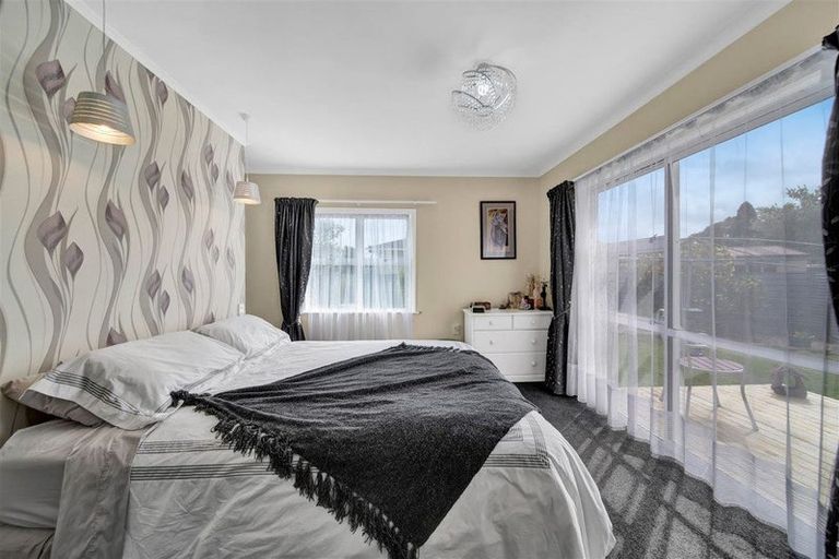 Photo of property in 40 Grey Street, Normanby, Hawera, 4614