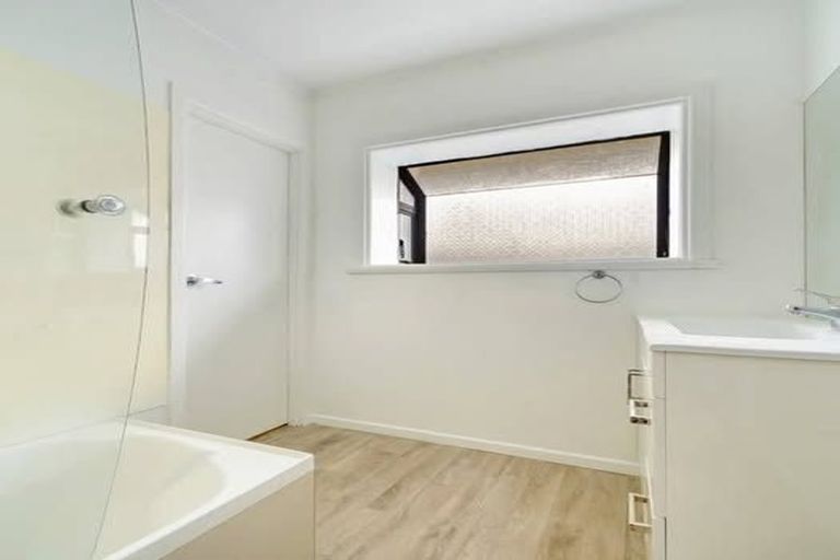 Photo of property in 16 Esperanto Road, Papatoetoe, Auckland, 2025