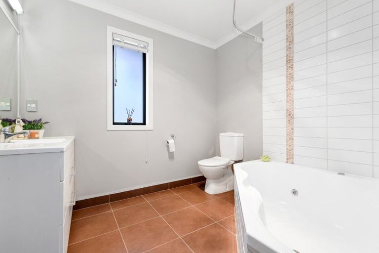 Photo of property in 54 Somerton Drive, Huntington, Hamilton, 3210