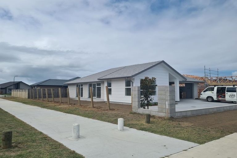 Photo of property in 207 Te Okuroa Drive, Papamoa, 3118