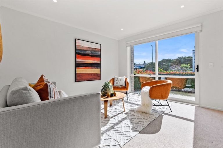 Photo of property in 104 Matairangi Avenue, Totara Heights, Auckland, 2105