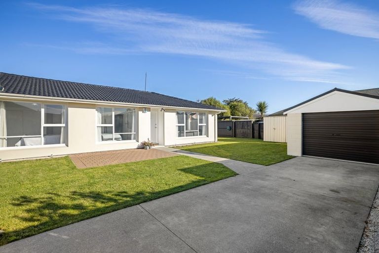 Photo of property in 2/161 Beach Road, North New Brighton, Christchurch, 8083