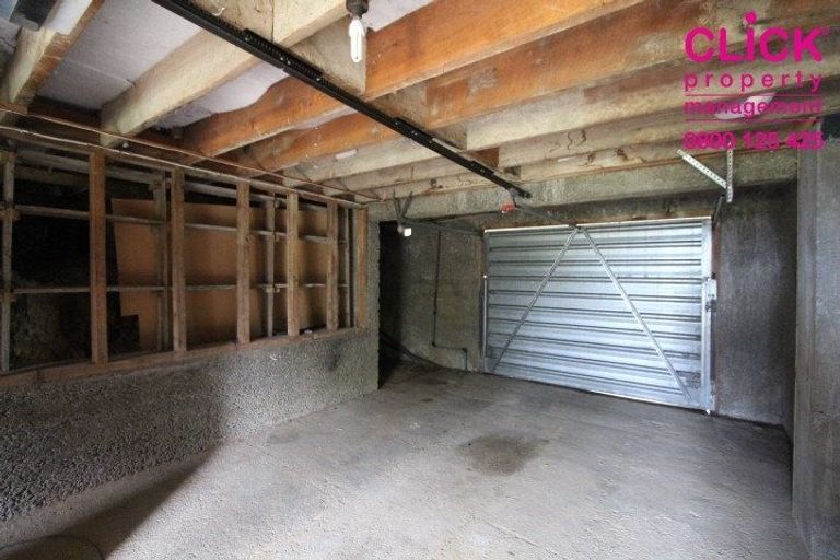 Photo of property in 75 Easther Crescent, Kew, Dunedin, 9012