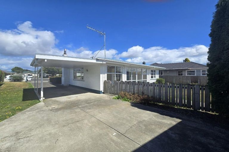 Photo of property in 34 Hannan Street, Levin, 5510