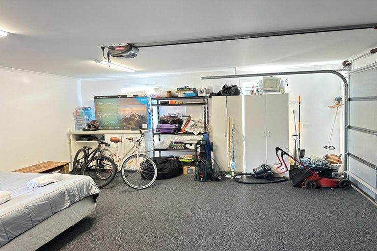 Photo of property in 6 Monaro Place, Papamoa, 3118