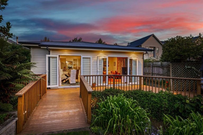 Photo of property in 41a Tomes Road, St Albans, Christchurch, 8052