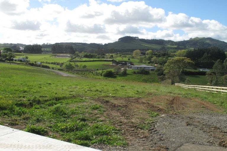 Photo of property in 18 Swift Road, Pokeno, 2471