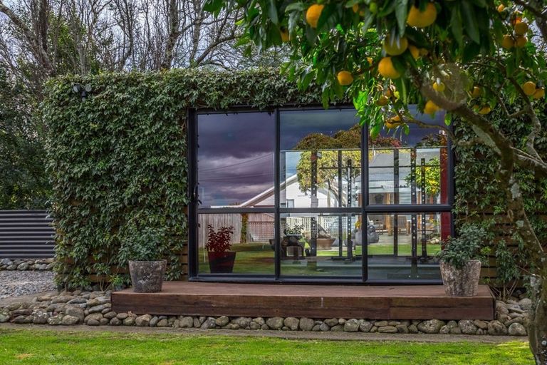 Photo of property in 234 Main Street, Greytown, 5712