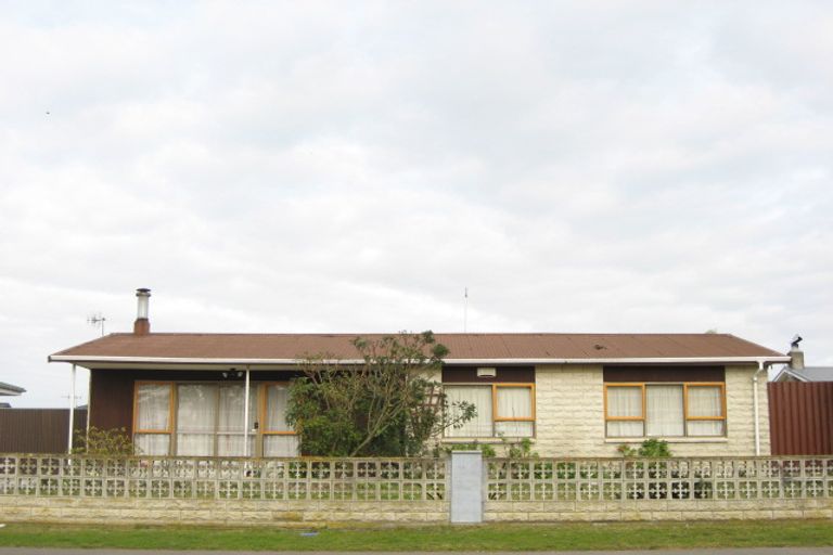 Photo of property in 87 Caernarvon Drive, Flaxmere, Hastings, 4120