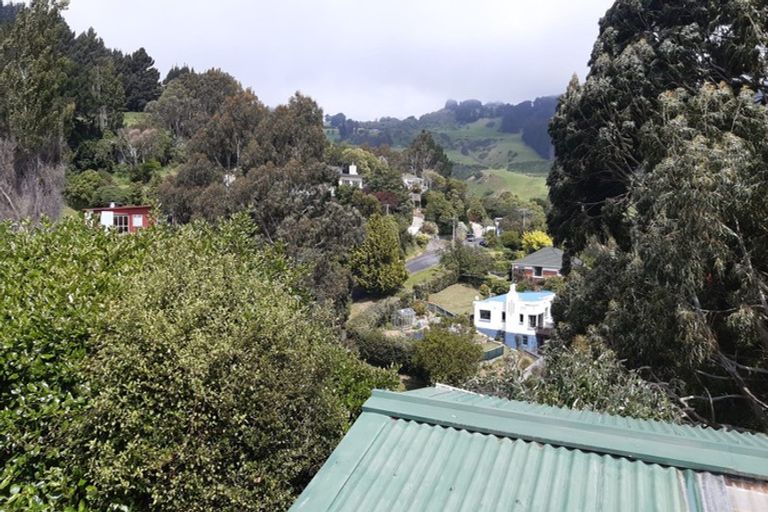 Photo of property in 26 Porterfield Street, Macandrew Bay, Dunedin, 9014