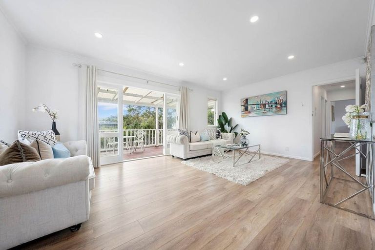 Photo of property in 2/18 Kenmure Avenue, Forrest Hill, Auckland, 0620