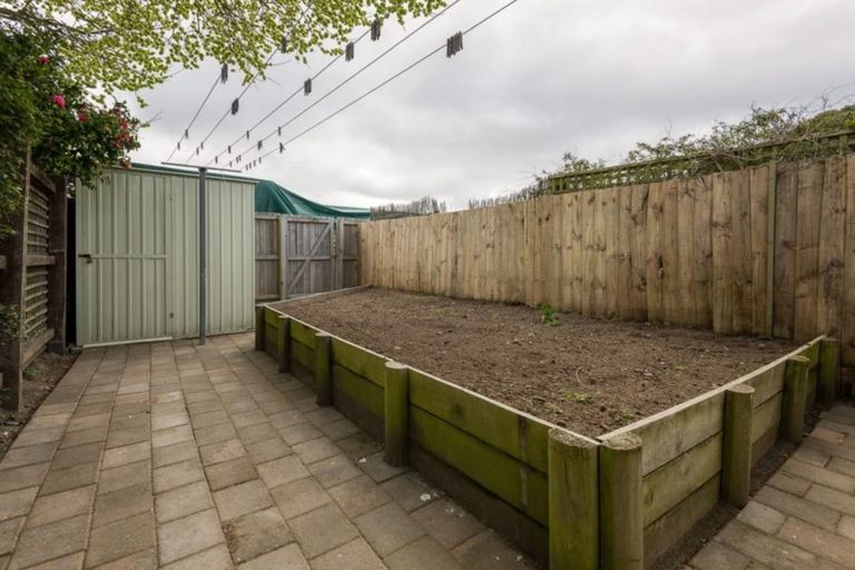 Photo of property in 29 Lamorna Road, Parklands, Christchurch, 8083