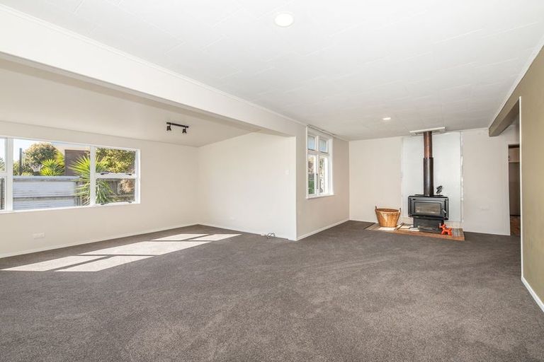 Photo of property in 2 Shelswell Street, Westport, 7825