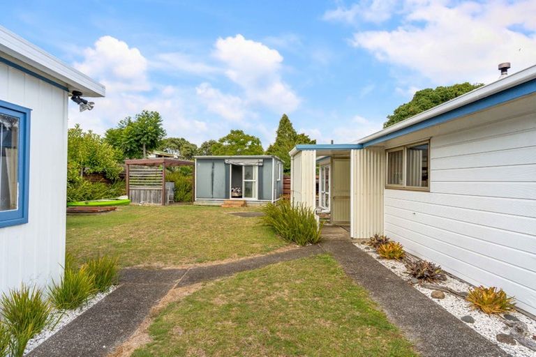 Photo of property in 15 Pitkethley Circle, Pauanui, Hikuai, 3579