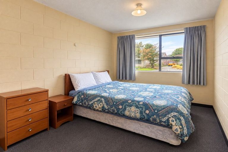 Photo of property in 9 Urella Place, Spreydon, Christchurch, 8024