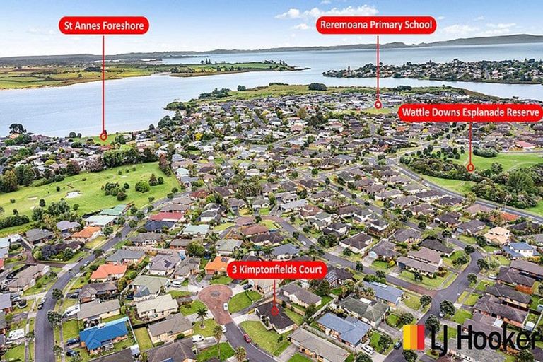 Photo of property in 3 Kimptonfields Court, Wattle Downs, Auckland, 2103