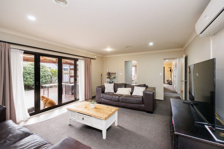 Photo of property in 75 Meridian Grove, Kelvin Grove, Palmerston North, 4414