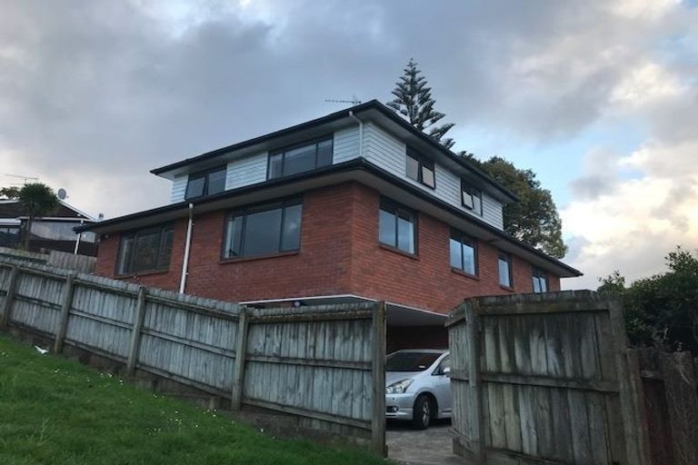 Photo of property in 2/25 Keldale Place, Forrest Hill, Auckland, 0620