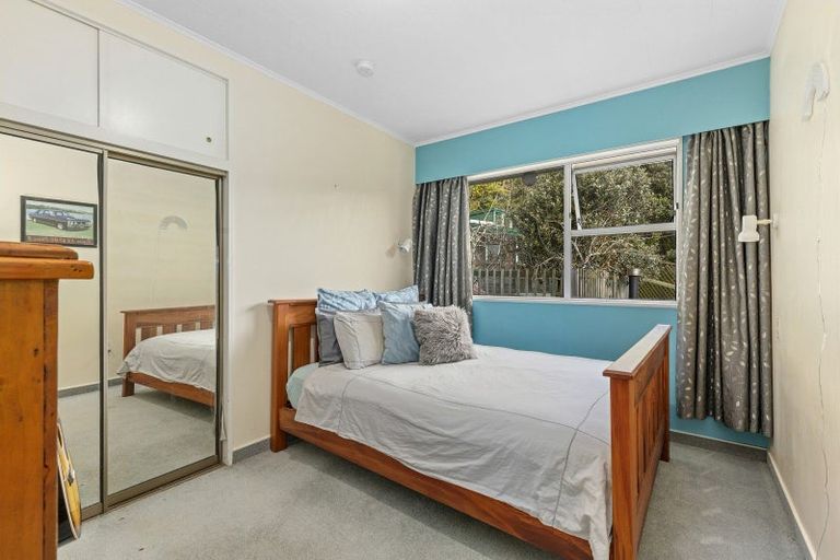 Photo of property in 26 Dalton Grove, Stokes Valley, Lower Hutt, 5019