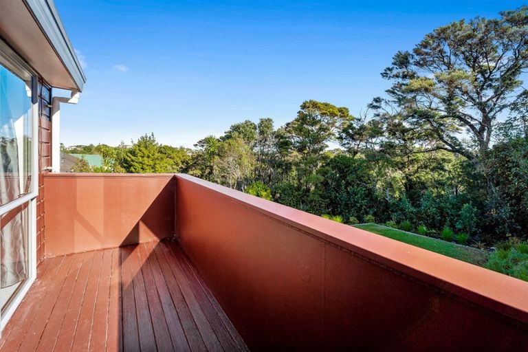 Photo of property in 6 Elsfield Place, Torbay, Auckland, 0630