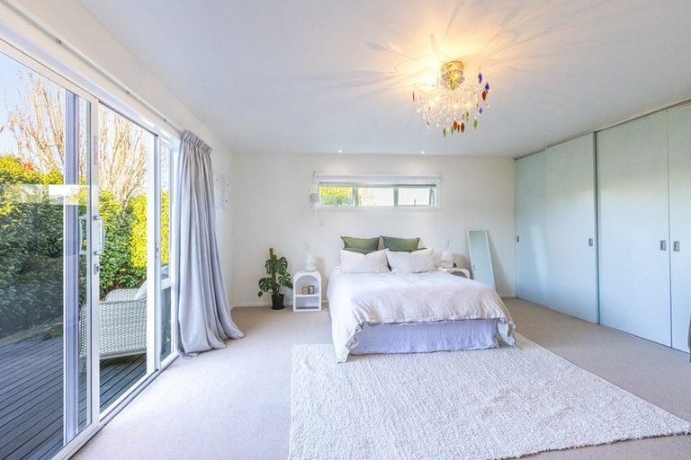 Photo of property in 1/11 Chester Street, Taradale, Napier, 4112