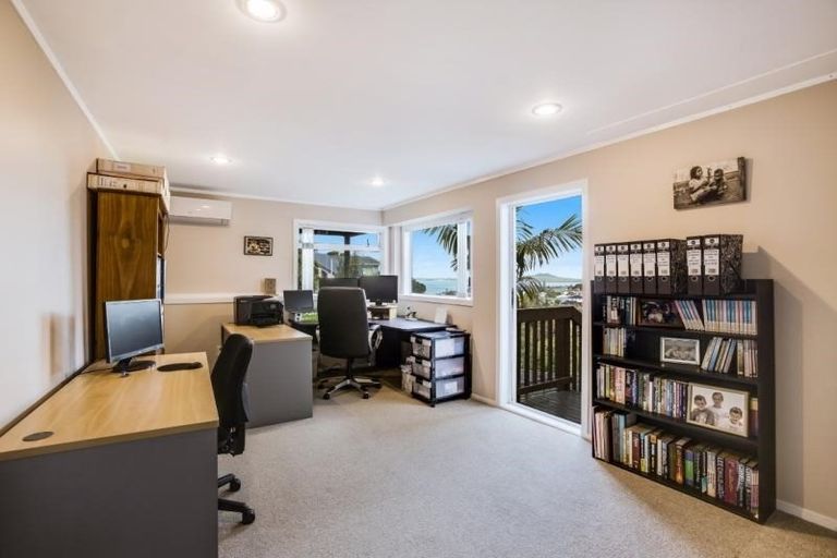 Photo of property in 1/114 Sunrise Avenue, Mairangi Bay, Auckland, 0630