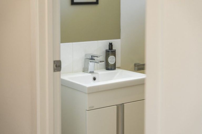 Photo of property in 40 Glenlochy Rise, Acacia Bay, Taupo, 3385