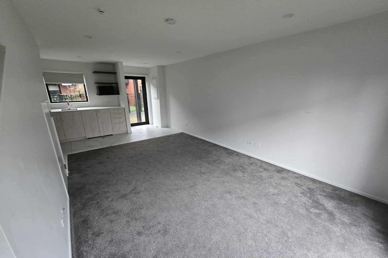 Photo of property in 4/3 Milne Crescent, Taita, Lower Hutt, 5011