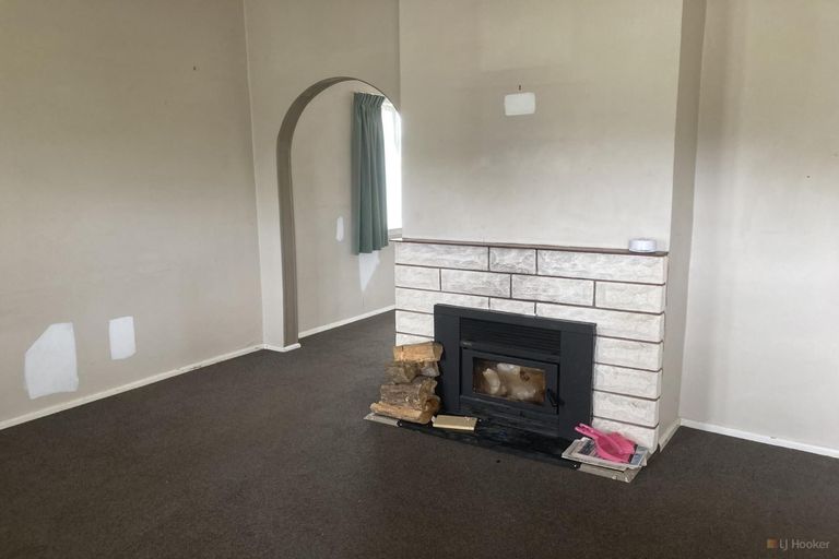 Photo of property in 19 Edward Street, Waimate, 7924