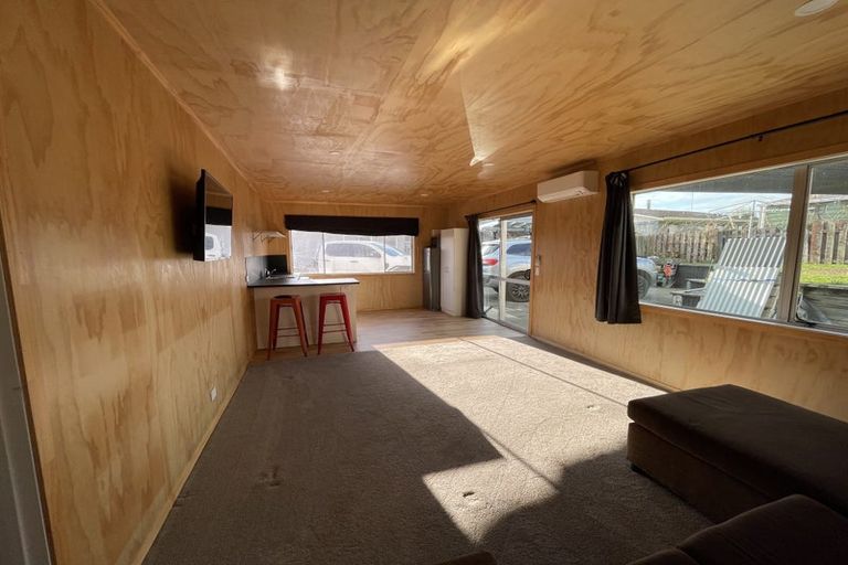 Photo of property in 82 Richmond Avenue, Richmond Heights, Taupo, 3330