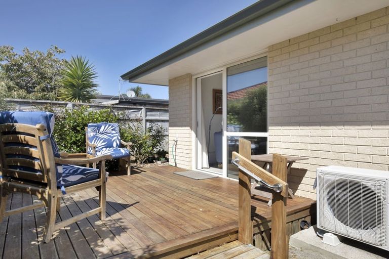 Photo of property in 89 Cedar Drive, Paraparaumu Beach, Paraparaumu, 5032