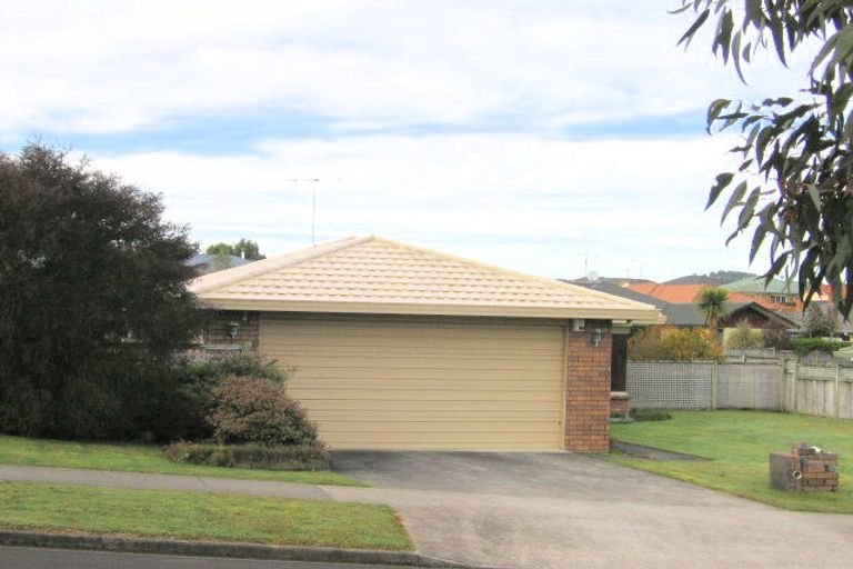 Photo of property in 5 Angus Street, Grandview Heights, Hamilton, 3200