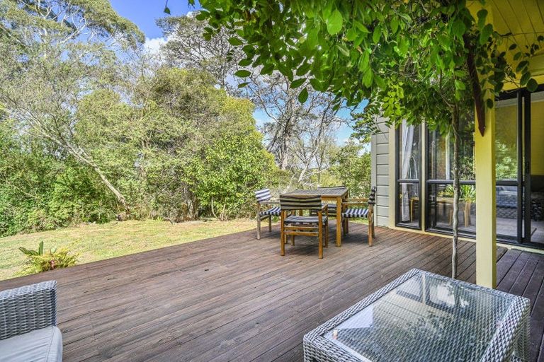 Photo of property in 2553 Taihape Road, Sherenden, Hastings, 4179