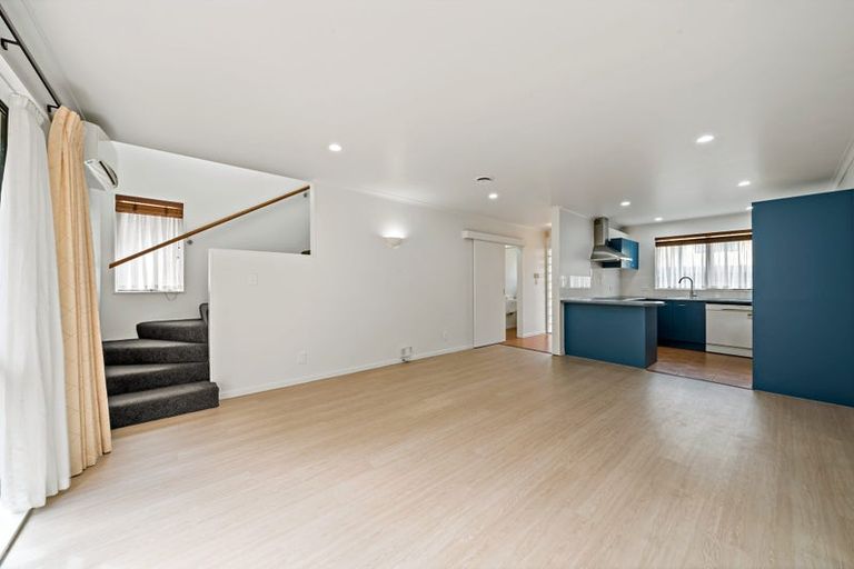 Photo of property in 1/2 Arawa Street, New Lynn, Auckland, 0600